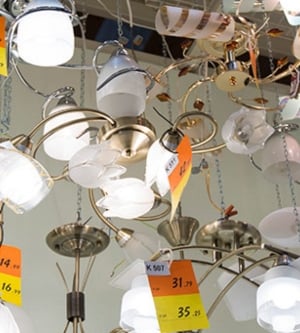 Imagen de lamparas en venta en una tienda