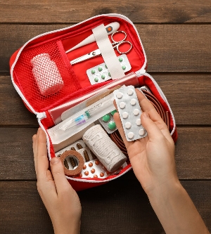 Imagen de kit de emergencia en el coche