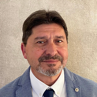 Daniel Becerra Martinez