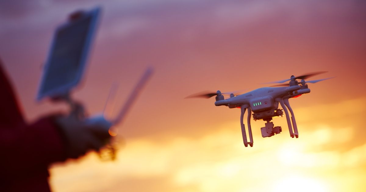 compañerismo retorta blanco lechoso Cuáles son los mayores riesgos de volar con drones? | Blog Allianz