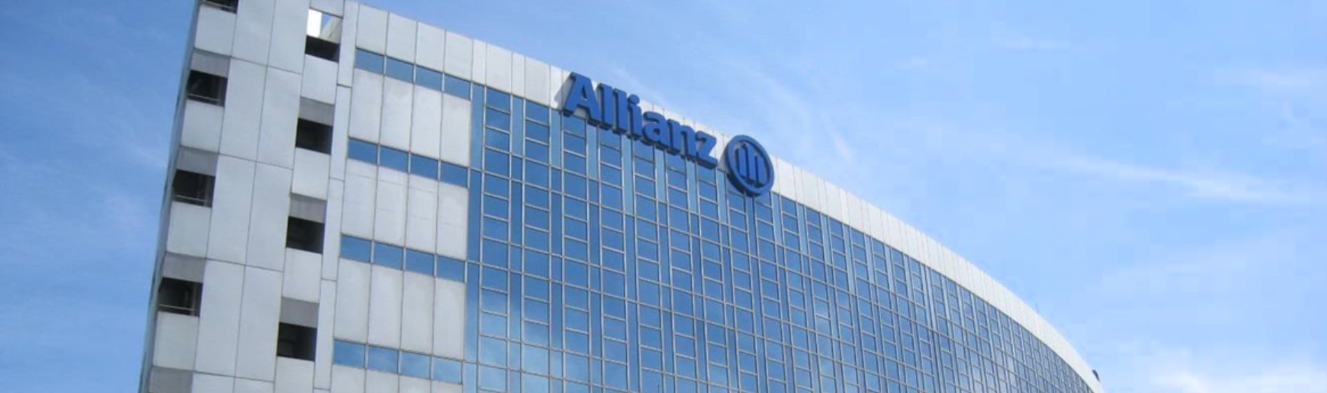  Imagen de oficinas de Allianz Seguros