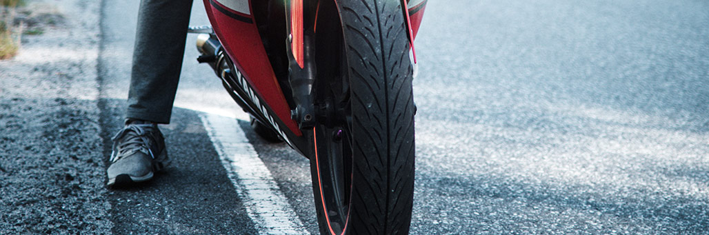 Cuándo cambiar los neumáticos de tu motocicleta